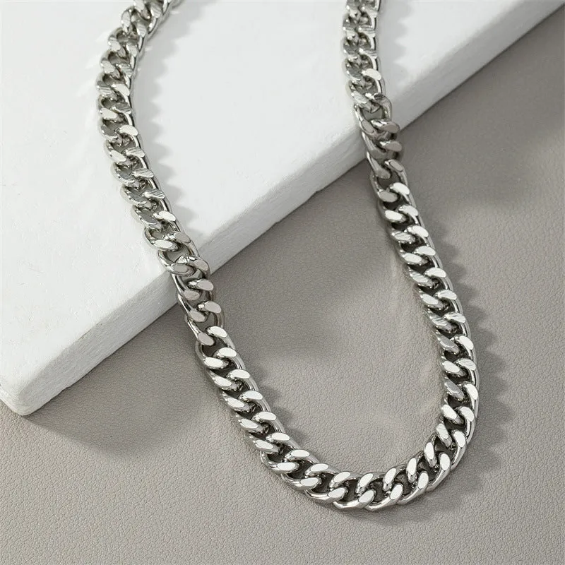 Alloy Chain Necklace with Timeless Appeal