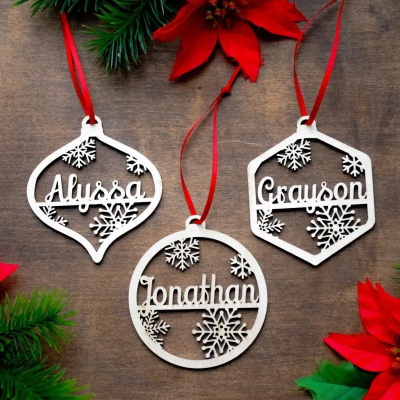 Custom Family And Pet Name Ornament