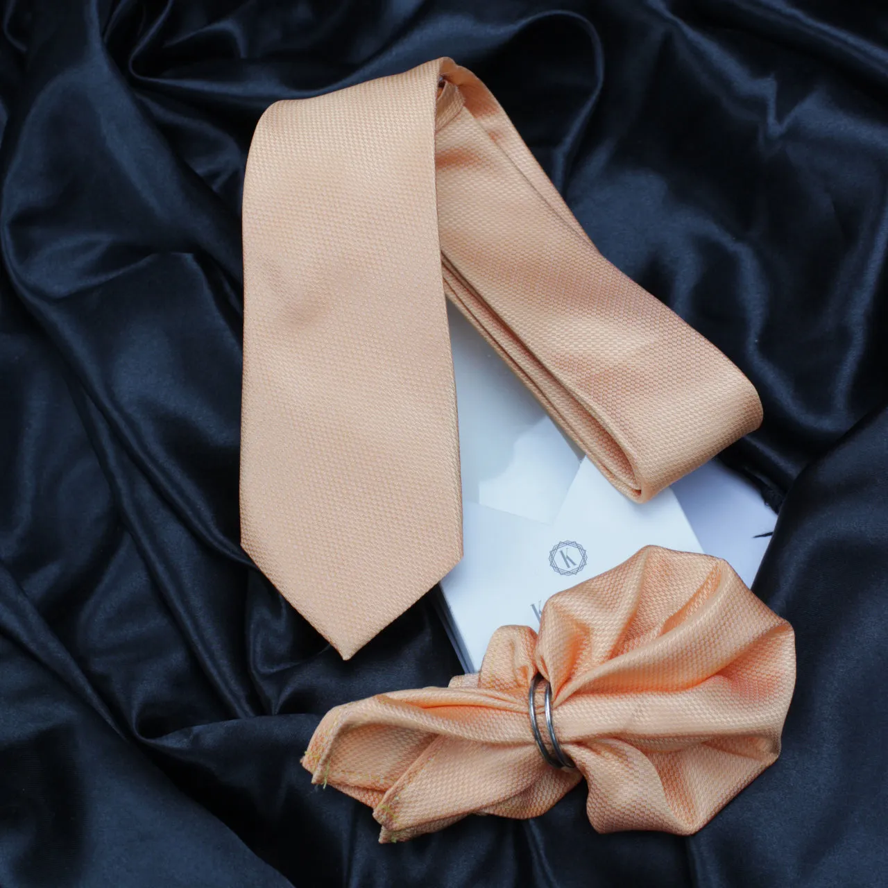 Kovove The Self Dash Line Orange Necktie and Pocket Square Gift Box