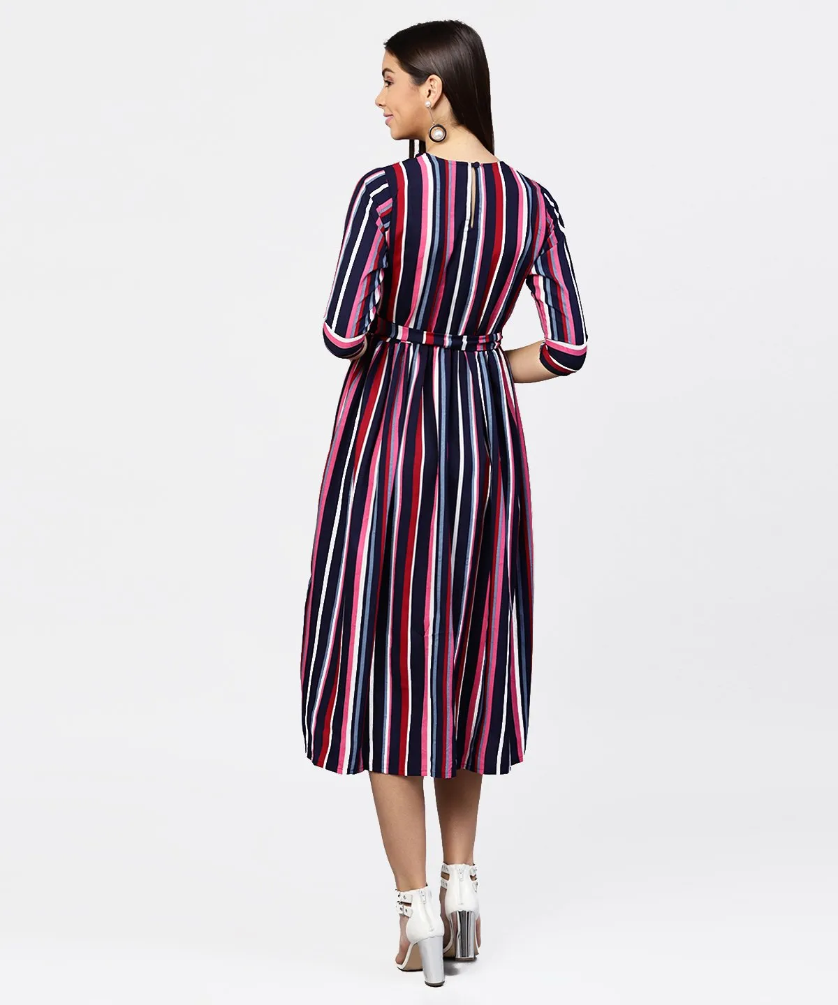 Striped Printed 3/4Th Sleeve Choker Neckline Full Length Dress With Belt